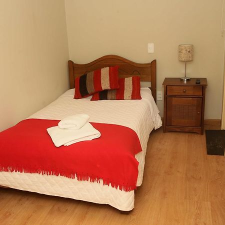 تيموكو Hostal Y Departamentos Alcala المظهر الخارجي الصورة