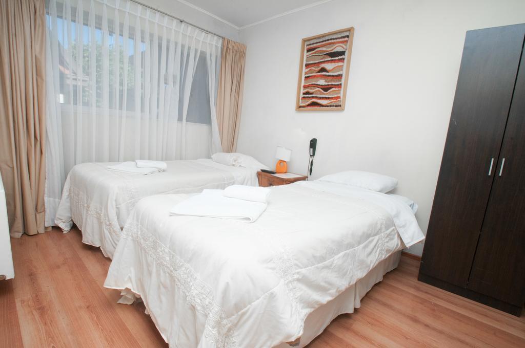 تيموكو Hostal Y Departamentos Alcala الغرفة الصورة