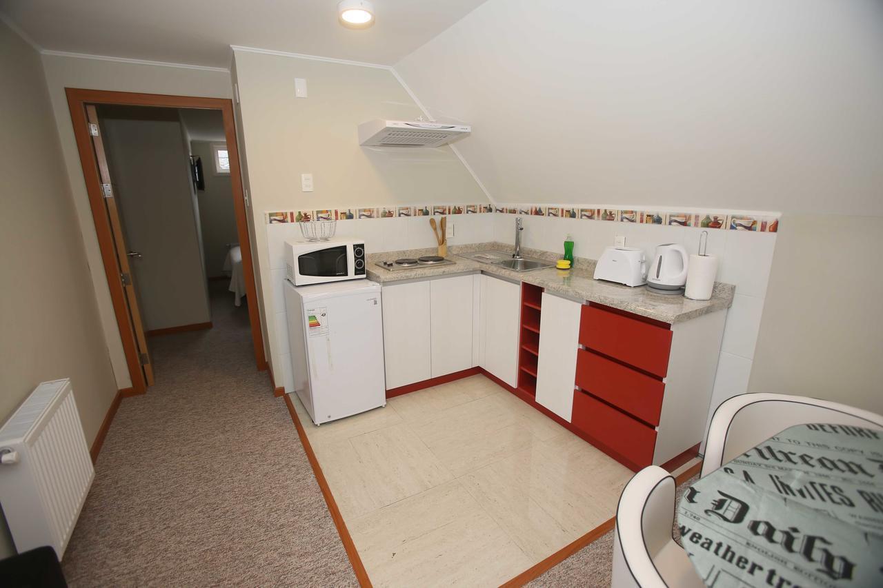 تيموكو Hostal Y Departamentos Alcala المظهر الخارجي الصورة