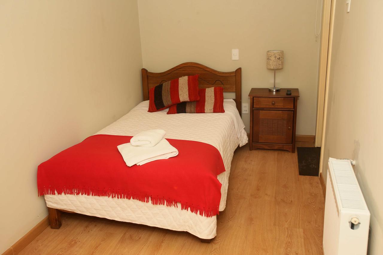 تيموكو Hostal Y Departamentos Alcala المظهر الخارجي الصورة